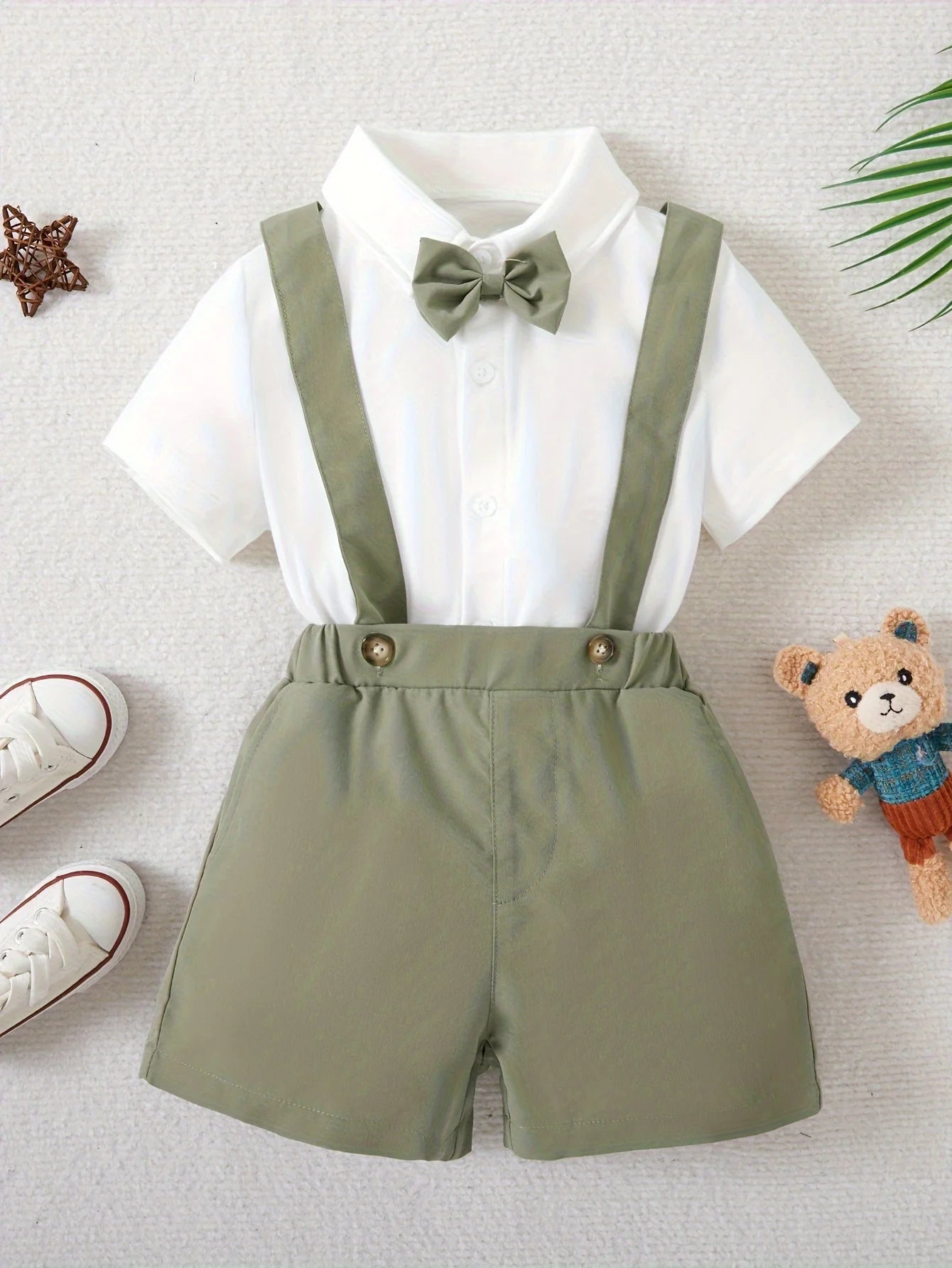 Boys Summer Set Bow Short sleeved Shirt and Strap Shorts Party Birthday Performance Gentleman Dress Set
