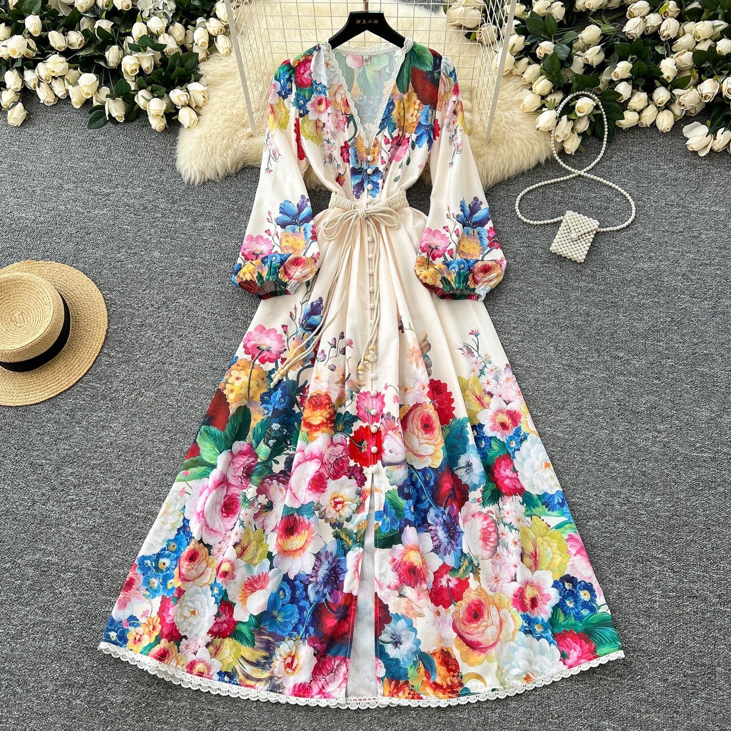 French court style dress for women with sweet lace V-neck buttoned slim fit long design printed dress