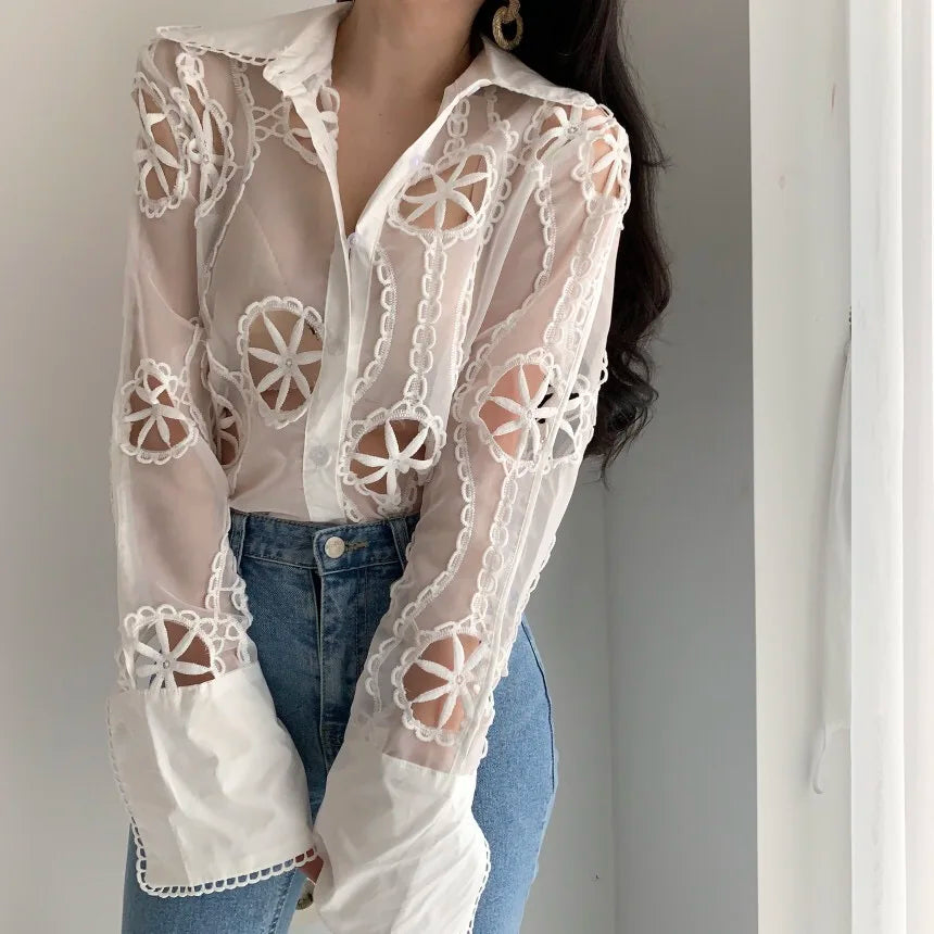 New Fashion Autumn Long Sleeve White Women Blouse Sexy Hollow Out Floral Embroidery Female Shirt Vintage Loose Casual Tops 13369