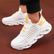 Men's Summer Flat Shoes Breathable Mesh Fashionable Casual Shoes Outdoor Multifunctional Jogging Training Tennis Sports Shoes