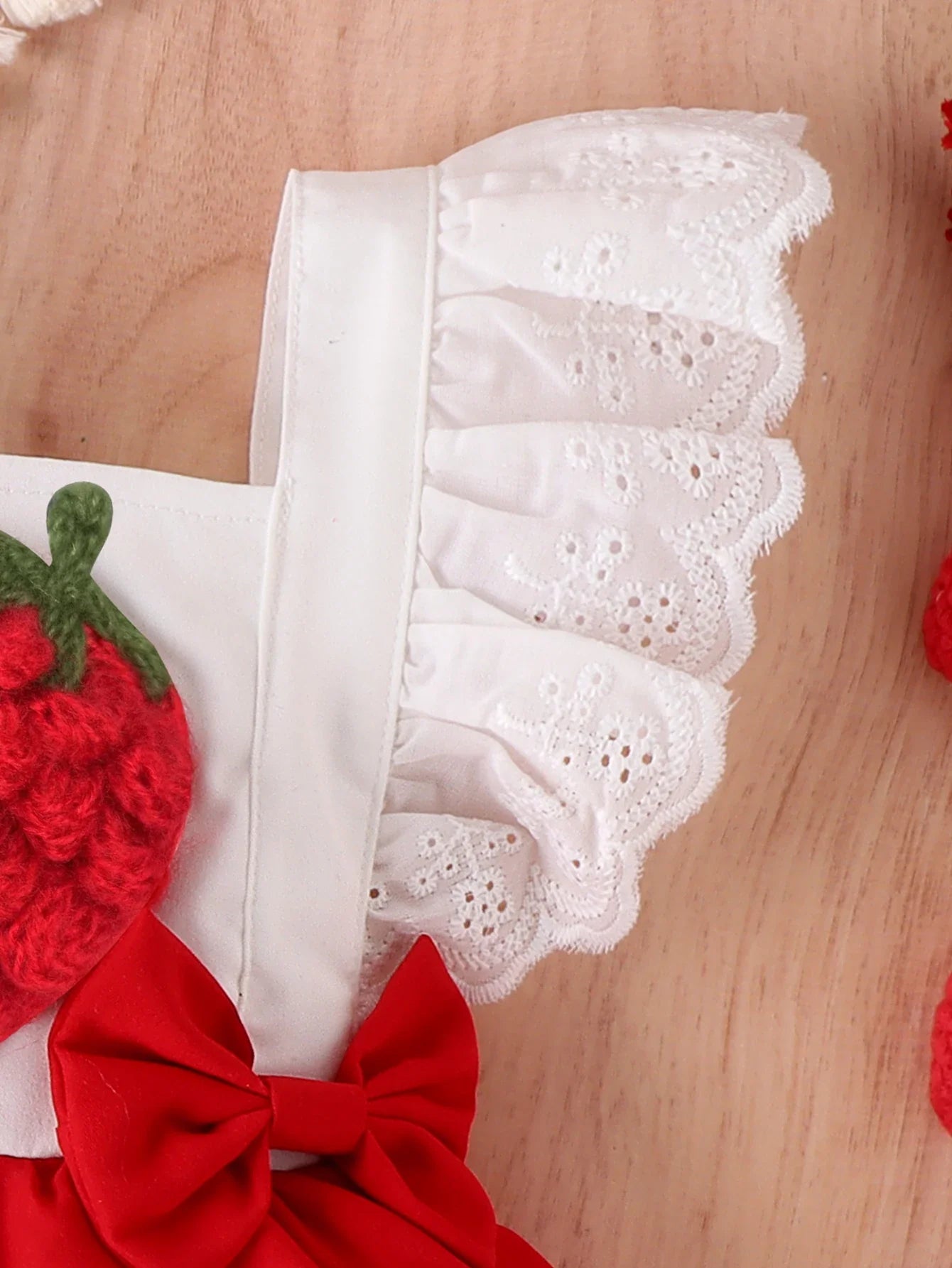Summer 0-1 Year Old Baby Fashion Trend Cute Comfortable Soft Personality Strawberry One-Piece Dress Pattern Three-Dimensional