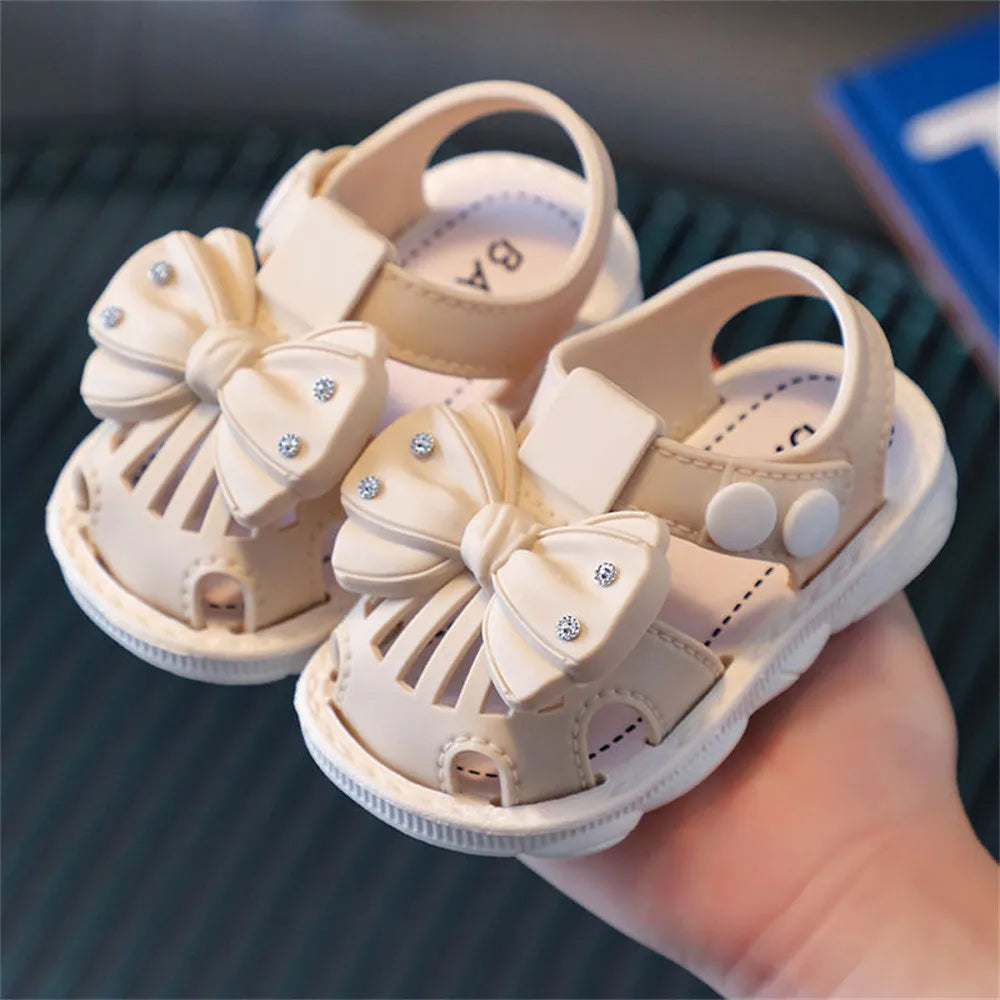 Summer Baby Sandals Soft Bottom Non-slip Toddler Toddler Shoes Small Children Cartoon Female Baby Baotou Sandals