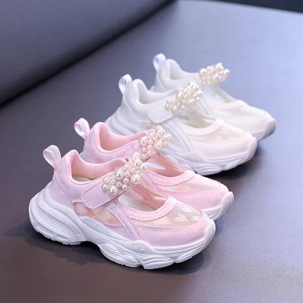 Kids Mesh Hollowed Tennis Shoes 2024 Summer New Girls Solid Color Sports Shoes with Pearl Children Cute Heart Princess Sneakers