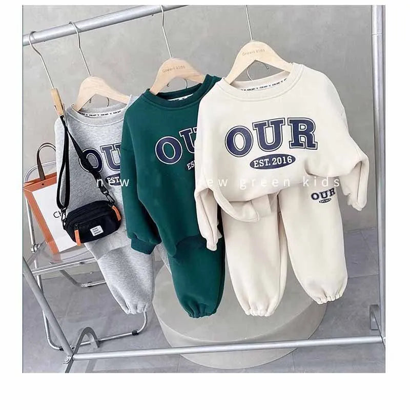 Children's Round Neck Sweater Sets Boys Warm Casual Loose 2Pcs Autumn Winter New Children's Long-Sleeved Letter Sports Suit 2-6Y