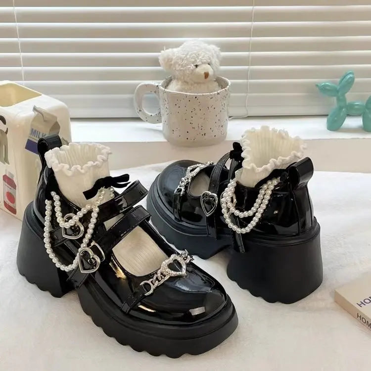 2024 Sweet Heart-Shaped Buckle Lolita Shoes Women Patent Leather Platform Mary Janes Woman Metal Decoration Chunky Heels Pumps