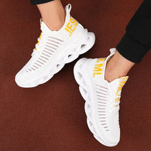 Men's Summer Flat Shoes Breathable Mesh Fashionable Casual Shoes Outdoor Multifunctional Jogging Training Tennis Sports Shoes